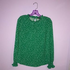 🤍💚Adrianna Papell Top💚🤍